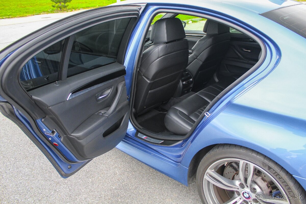 BMW M5 foto 10
